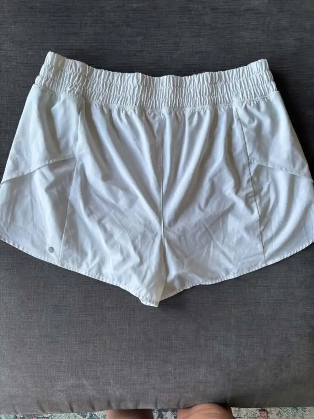 CALIA Women's Mid Rise Infinity Run Shorts - White - Size XL